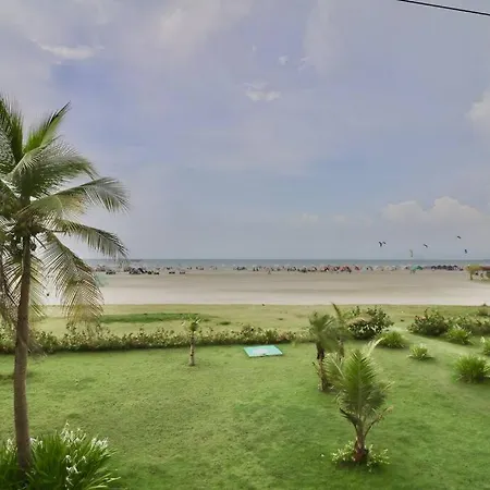 Oceanfront Elegance 2br-amazing Pools-beach Access *
