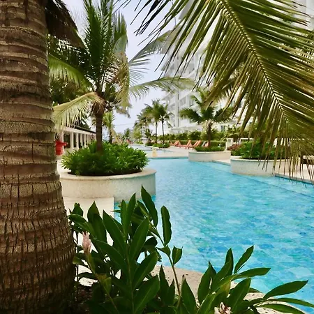 Oceanfront Elegance 2br-amazing Pools-beach Access